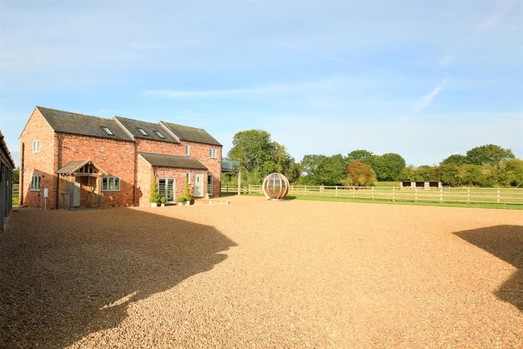 The Pump House New Gate Court, Main Road, Anslow