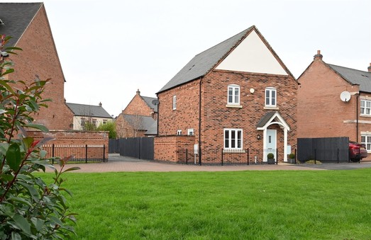 20 Bluebell Way,  Tutbury