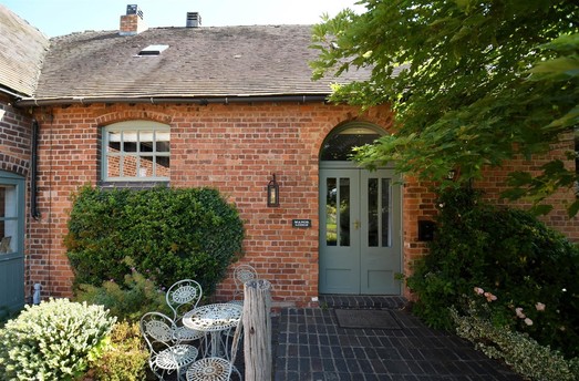 Manor Lodge, Manoryard Blithbury Road,  Hamstall Ridware