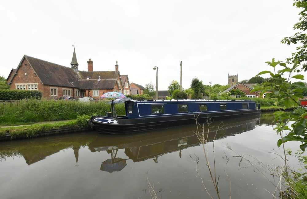 Vine Cottage - Prime Canal-Side Position in the Heart of Alrewas Price: £1,250,000