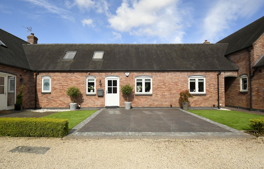 For Sale: The Tanyard, Hammerwick - £725,000