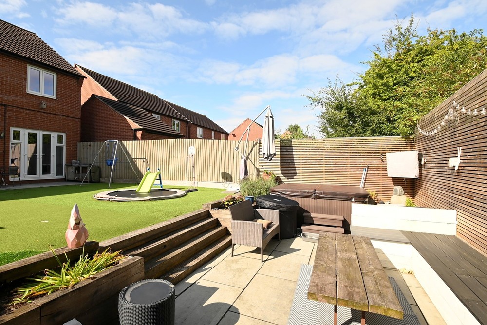 New Price Alert! £340,000 – Bridgewater Road, Burton On Trent!