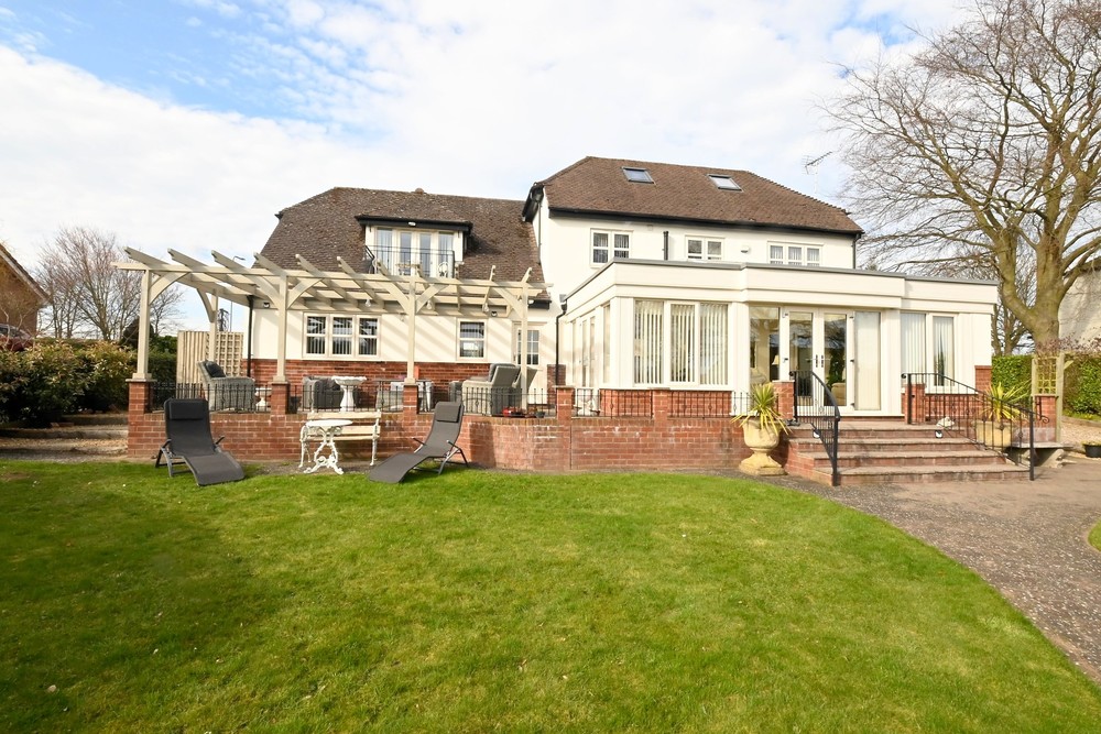 New to Market: Tarn Hows Cottage, Etchinghill - £850,000