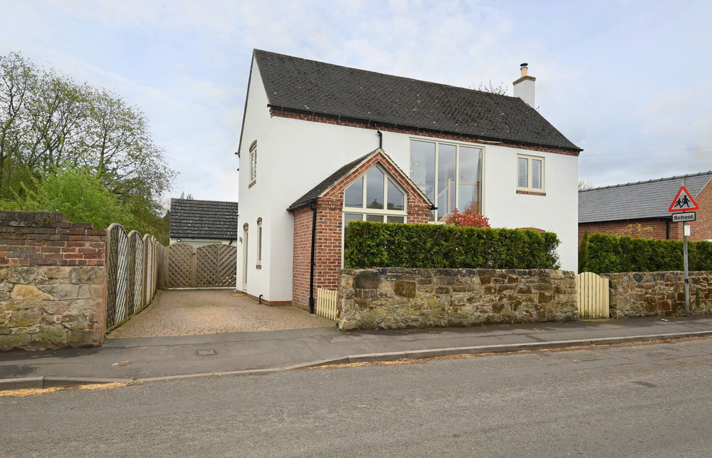 Just Listed – £825,000 School View, Repton